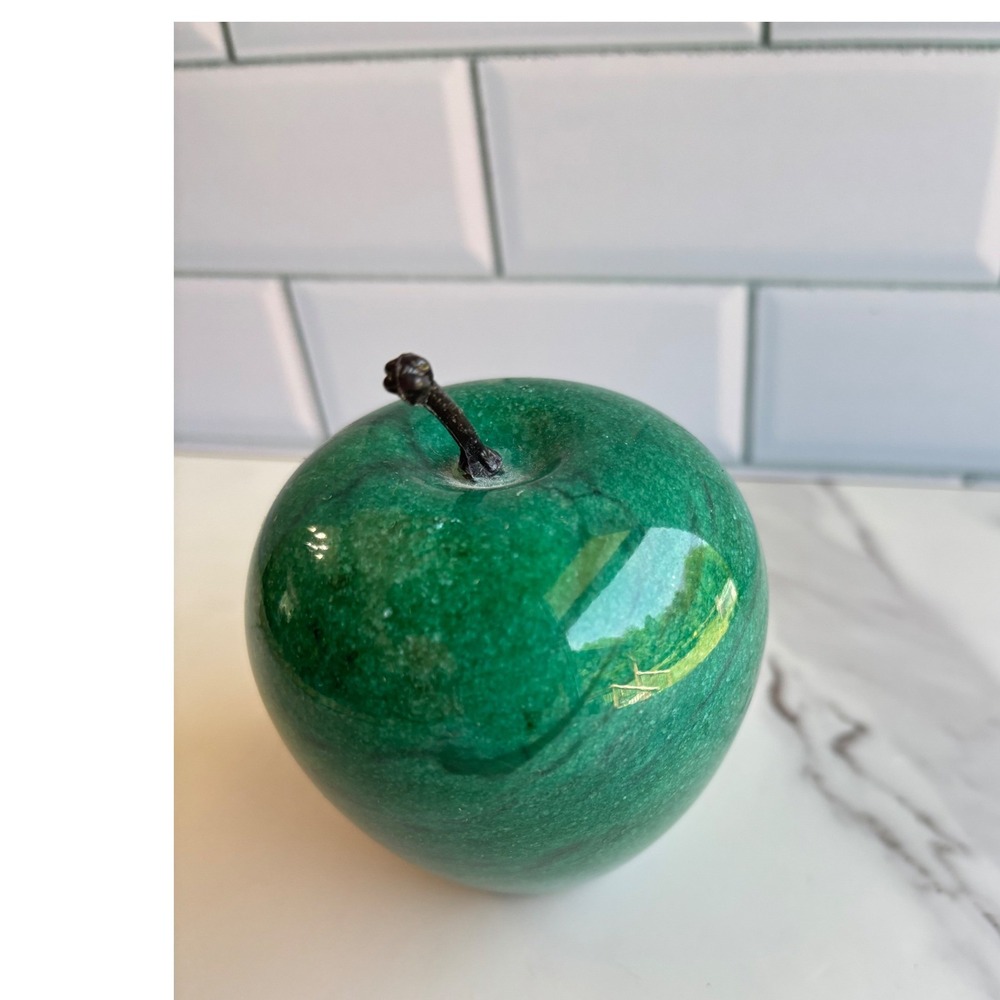 Vintage Green Marble Apple Paperweight Solid Stone Desk Decor with Stem Boxed - Picture 5 of 7